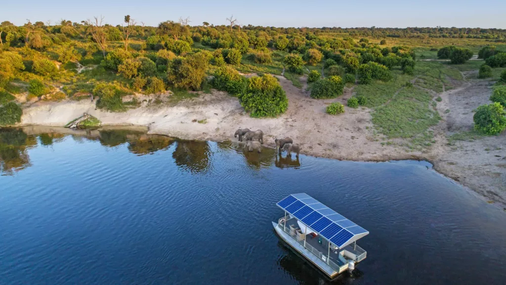 game lodge or safari